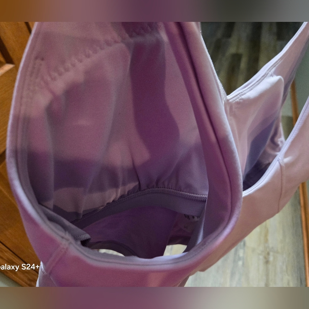 Lululemon Athletica Light Purple Crop Top - Picture 13 of 15